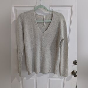 The Group Babaton 100% Cashmere Sweater